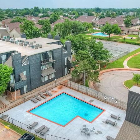 Cozy Updated Cove Of Heaven, 5Mins To Lake Hefner! Oklahoma City Extérieur photo