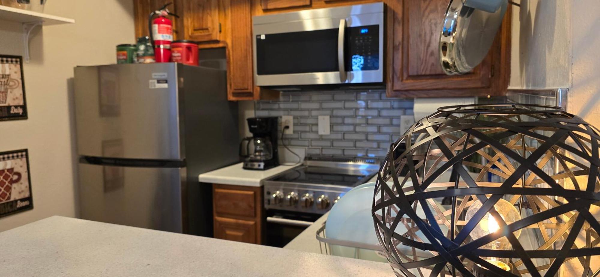 Cozy Updated Cove Of Heaven, 5Mins To Lake Hefner! Oklahoma City Extérieur photo