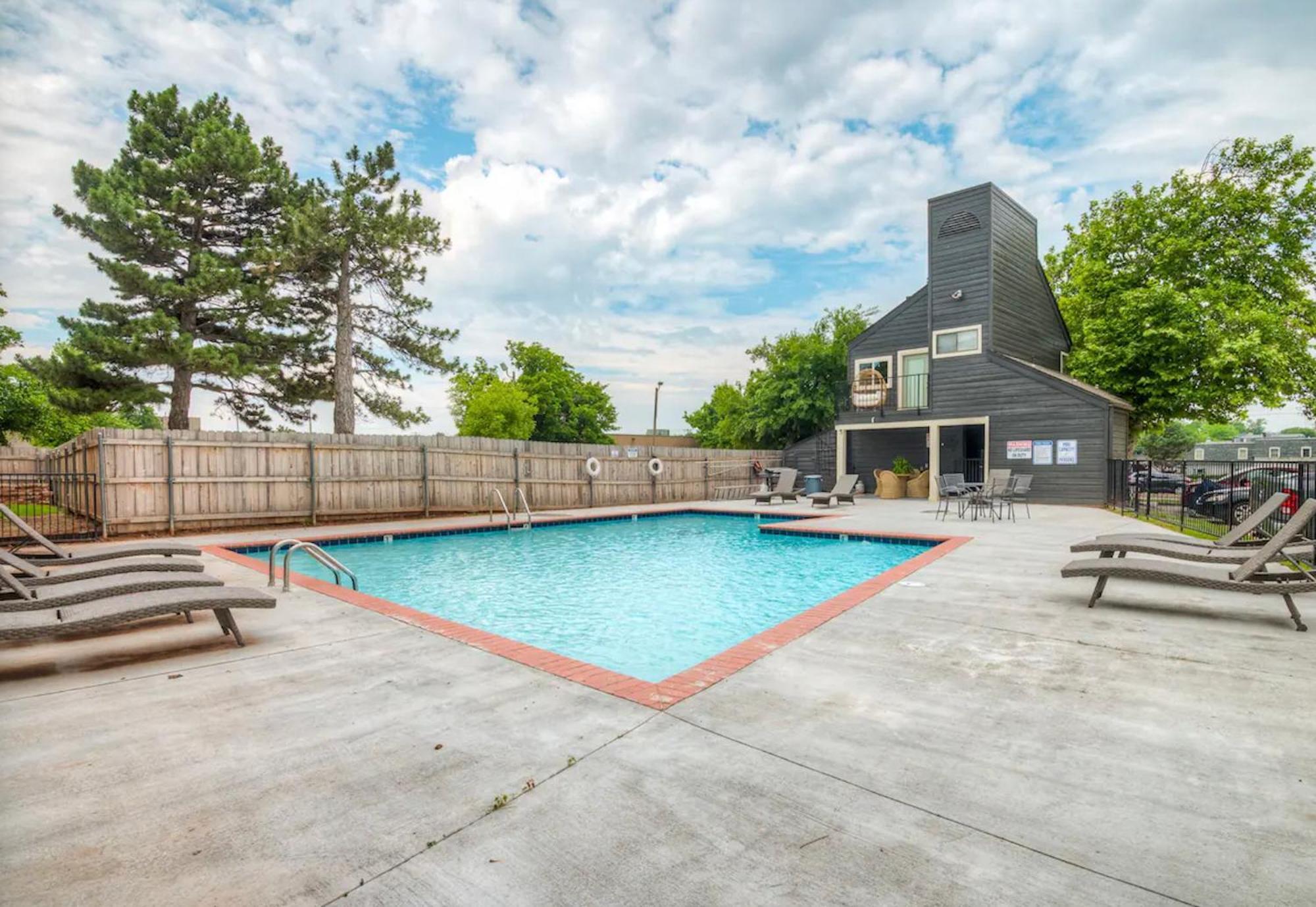 Cozy Updated Cove Of Heaven, 5Mins To Lake Hefner! Oklahoma City Extérieur photo